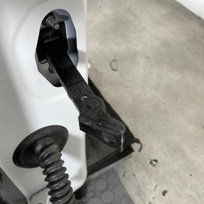 Porte avant droit PEUGEOT 208 1 Photo n°5