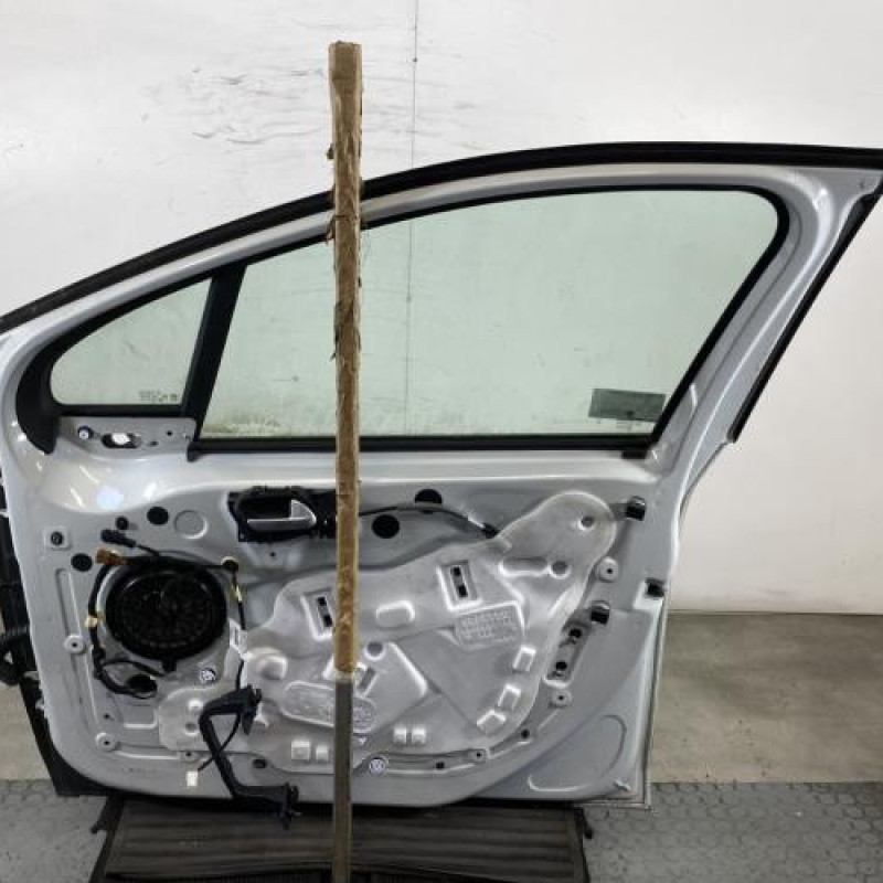 Porte avant droit PEUGEOT 208 1 Photo n°7