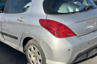 Renfort pare choc arriere (traverse) PEUGEOT 308 1