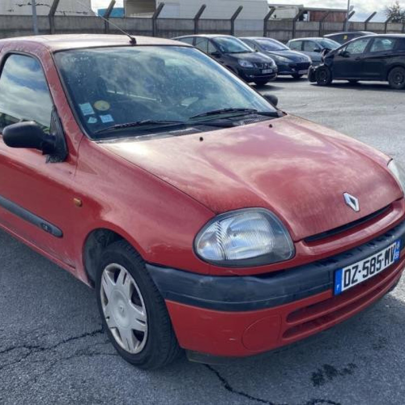 Moteur RENAULT CLIO 2 Photo n°6