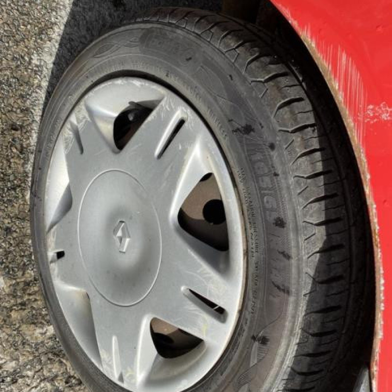 Moteur RENAULT CLIO 2 Photo n°17
