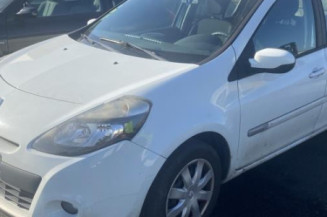 Pretensionneur de ceinture avant gauche RENAULT CLIO 3
