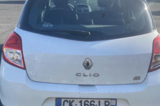 Pretensionneur de ceinture avant gauche RENAULT CLIO 3