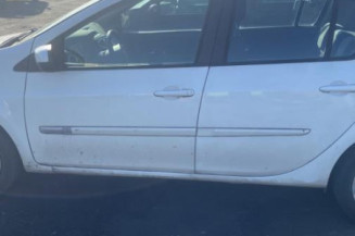 Pretensionneur de ceinture avant gauche RENAULT CLIO 3