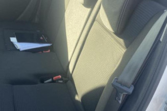 Pretensionneur de ceinture avant gauche RENAULT CLIO 3