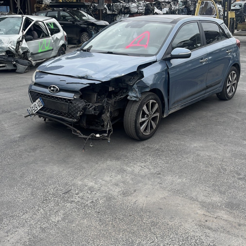 HYUNDAI I 20 2 PHASE 1 1.4 CRDI - 16V TURBO Photo n°1