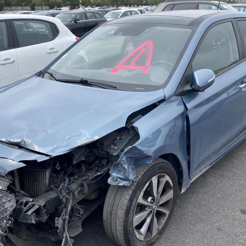 HYUNDAI I 20 2 PHASE 1 1.4 CRDI - 16V TURBO Photo n°12