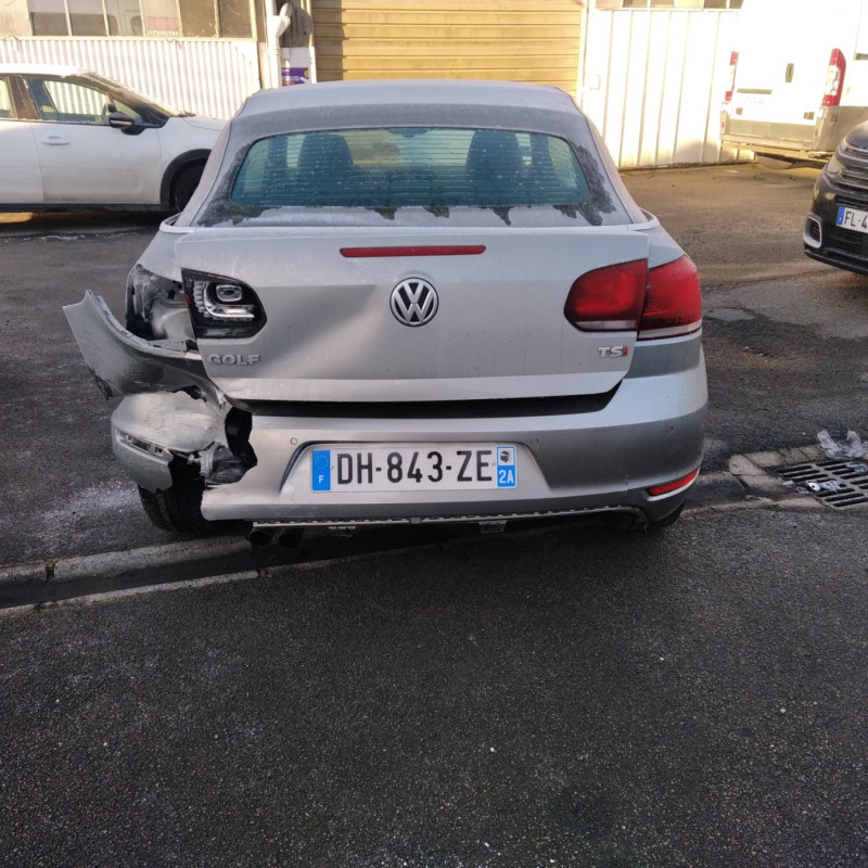 VOLKSWAGEN GOLF 6 CABRIOLET 1.4 TSI - 16V TURBO Photo n°4