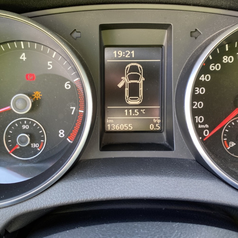 VOLKSWAGEN GOLF 6 CABRIOLET 1.4 TSI - 16V TURBO Photo n°30