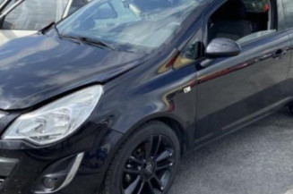 Boite de vitesses OPEL CORSA D