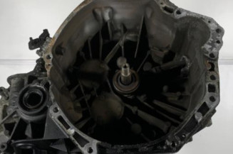Boite de vitesses RENAULT TRAFIC 3 Photo n°1