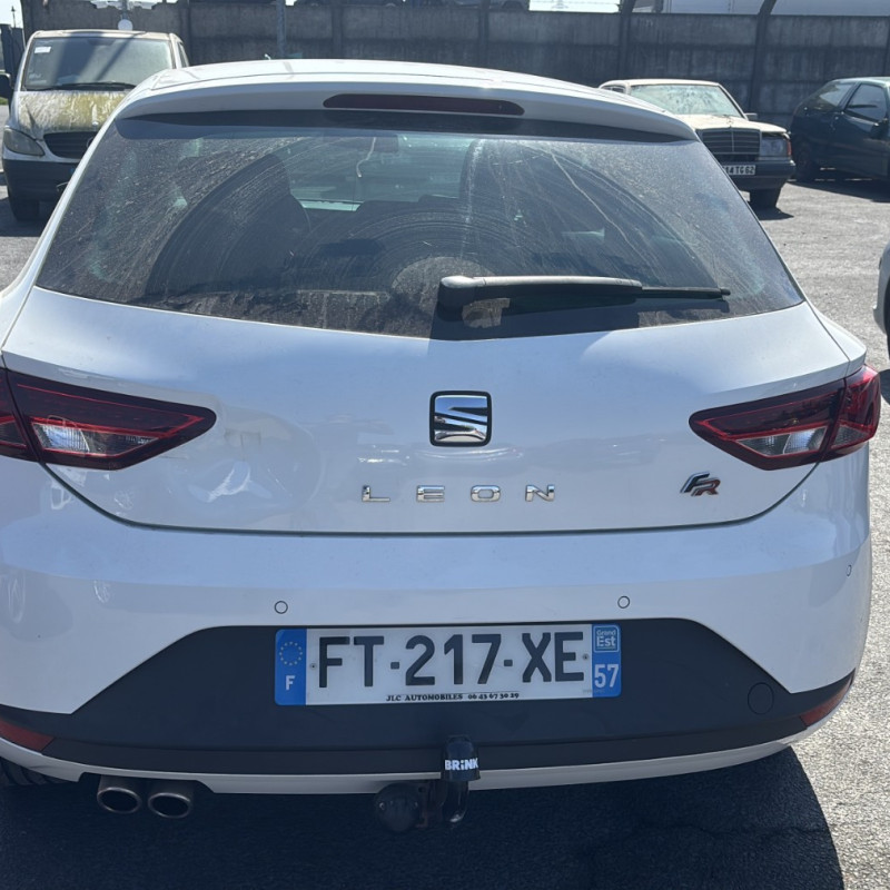SEAT LEON 3 SC PHASE 1 COUPE 2.0 TDI - 16V TURBO Photo n°16