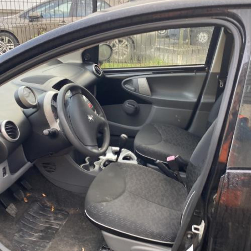 Moteur PEUGEOT 107 Photo n°11
