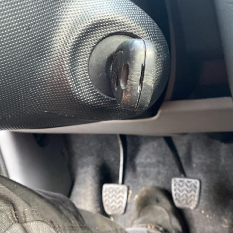 Moteur PEUGEOT 107 Photo n°15