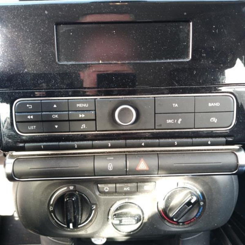 CITROEN C3 3 PHASE 1 1.2 VTI - 12V Photo n°5