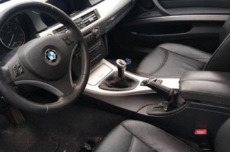 BMW SERIE 3 E90 PHASE 2 318d 2.0D - 16V TURBO