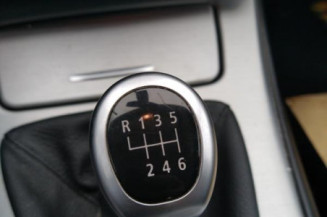 BMW SERIE 3 E90 PHASE 2 318d 2.0D - 16V TURBO