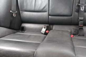BMW SERIE 3 E90 PHASE 2 318d 2.0D - 16V TURBO
