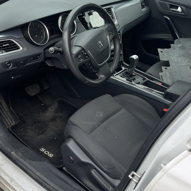 PEUGEOT 508 1 SW PHASE 2 BREAK 1.6 BLUE HDI - 8V TURBO Photo n°6