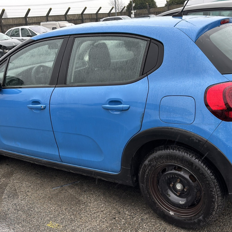 CITROEN C3 3 PHASE 1 1.5 BLUE HDI - 16V TURBO Photo n°7
