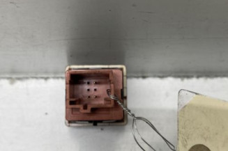 Bouton de warning PEUGEOT PARTNER 2