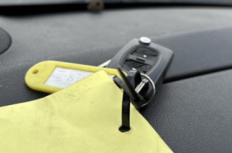 Bouton de warning PEUGEOT PARTNER 2
