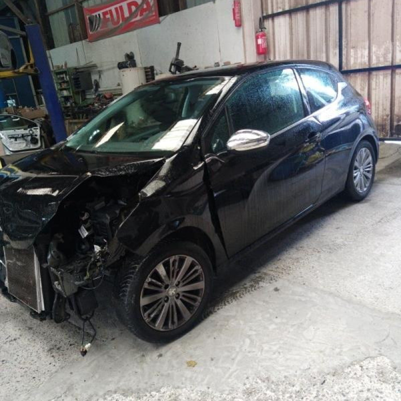 PEUGEOT 208 1 PHASE 2 1.2 VTI - 12V Photo n°1