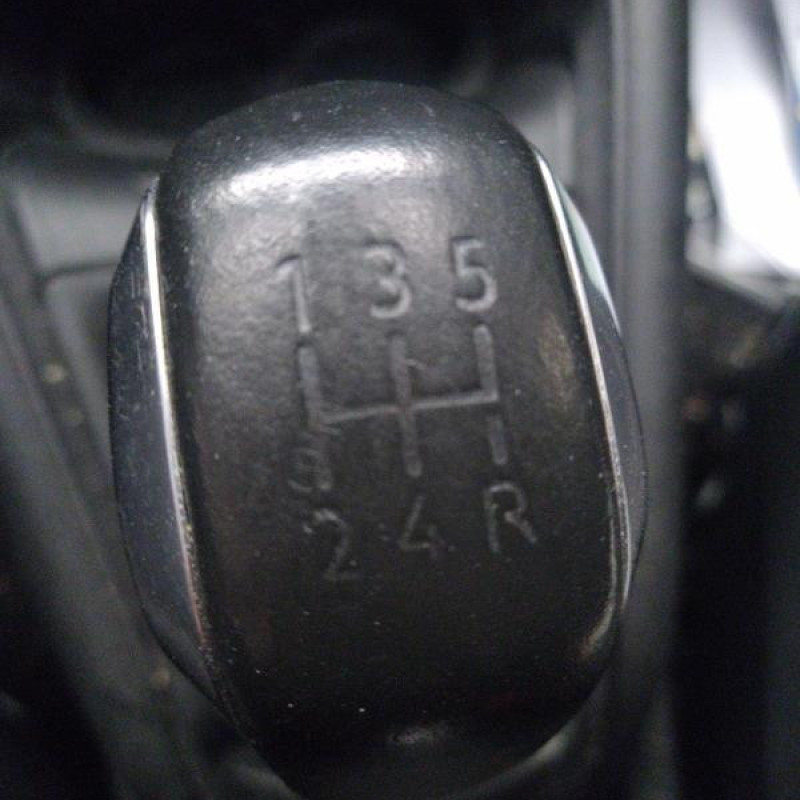 PEUGEOT 208 1 PHASE 2 1.2 VTI - 12V Photo n°7