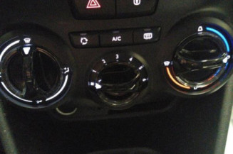 PEUGEOT 208 1 PHASE 2 1.2 VTI - 12V