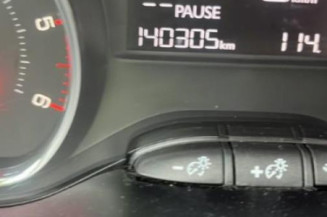 Pretensionneur de ceinture avant droit PEUGEOT 2008 1