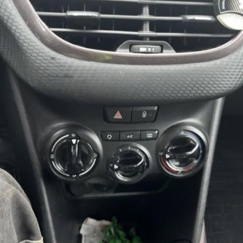 Pretensionneur de ceinture avant droit PEUGEOT 2008 1 Photo n°10