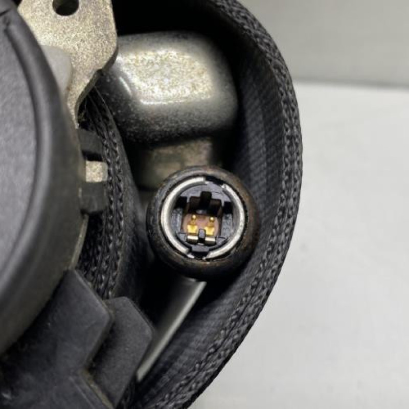 Pretensionneur de ceinture avant droit PEUGEOT 207 Photo n°4
