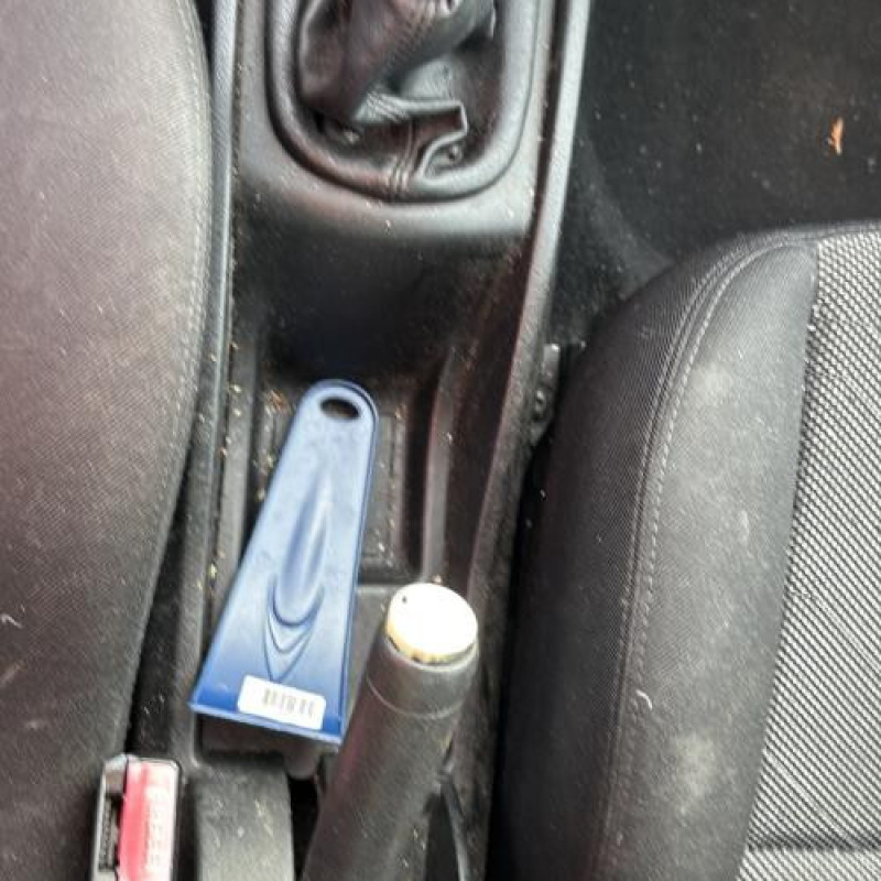 Pretensionneur de ceinture avant droit PEUGEOT 207 Photo n°19