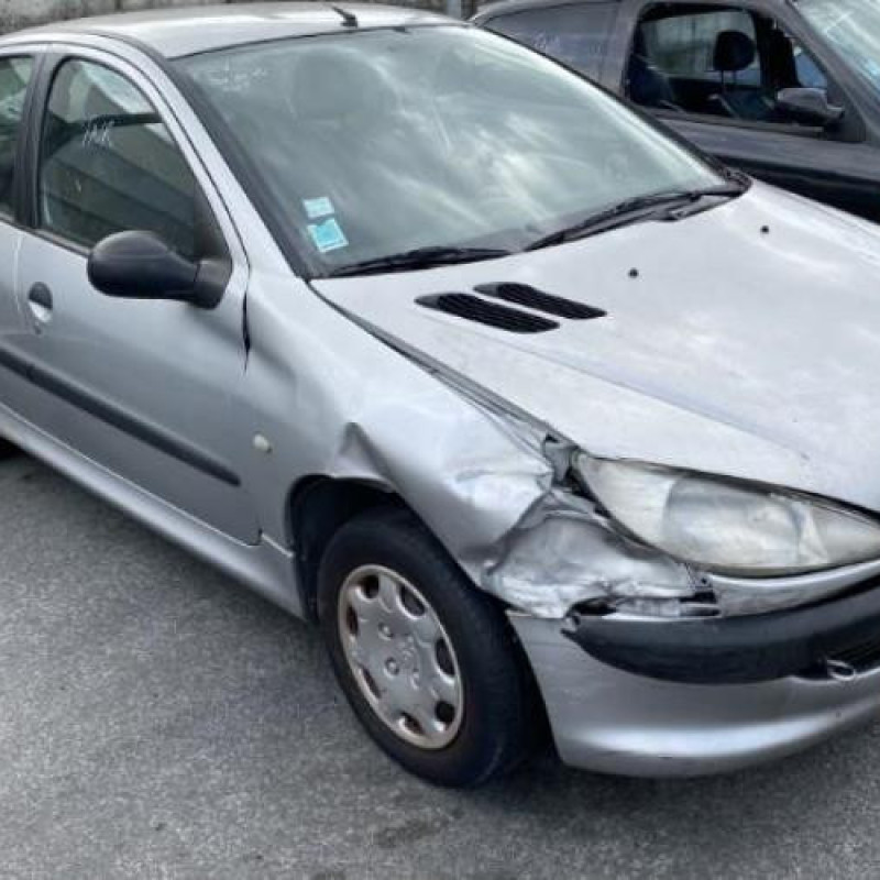Bouton de warning PEUGEOT 206 Photo n°16