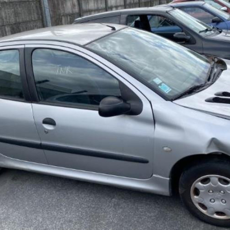 Bouton de warning PEUGEOT 206 Photo n°17