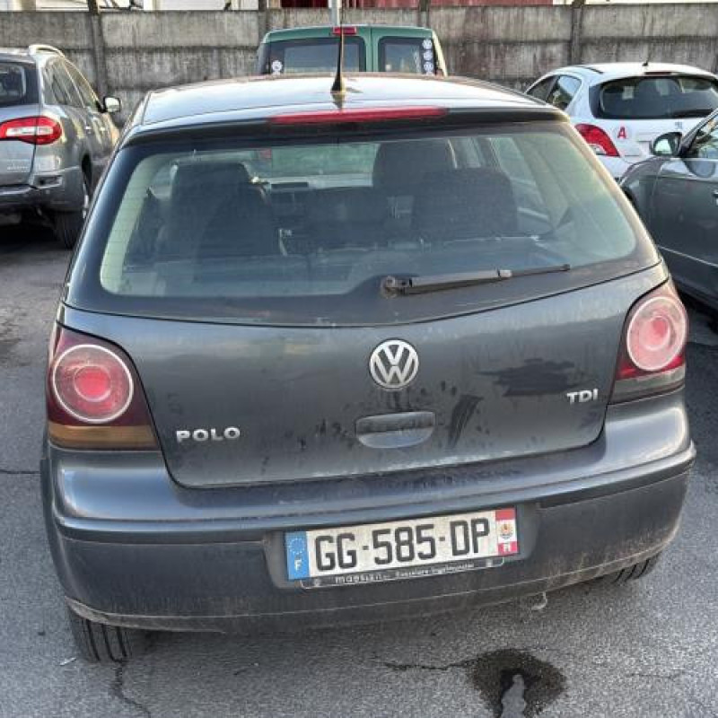 Trappe d'essence VOLKSWAGEN POLO 4 Photo n°5