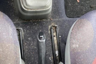 Pivot de moyeu avant gauche RENAULT TWINGO 1