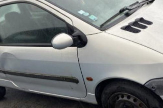 Pivot de moyeu avant gauche RENAULT TWINGO 1