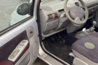 Pivot de moyeu avant gauche RENAULT TWINGO 1