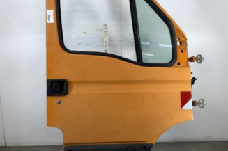 Porte avant droit RENAULT MASTER 2 Photo n°1