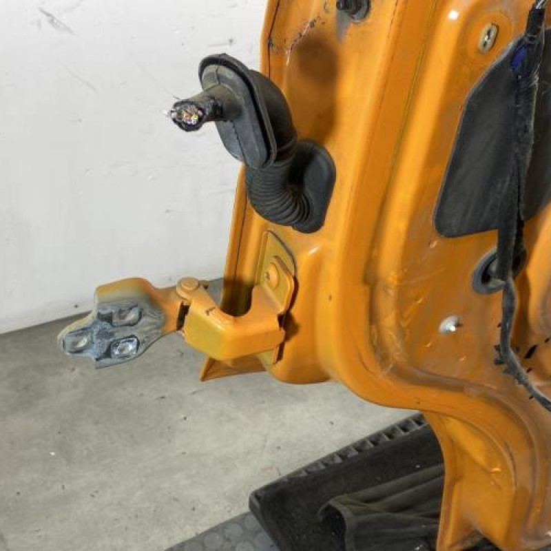 Porte avant droit RENAULT MASTER 2 Photo n°5