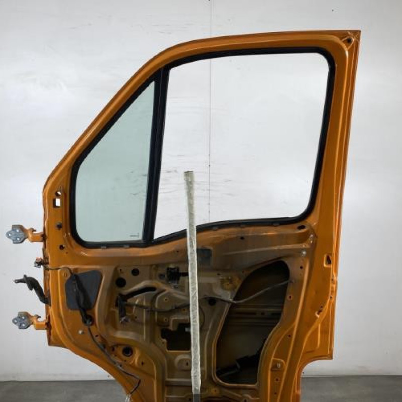 Porte avant droit RENAULT MASTER 2 Photo n°6