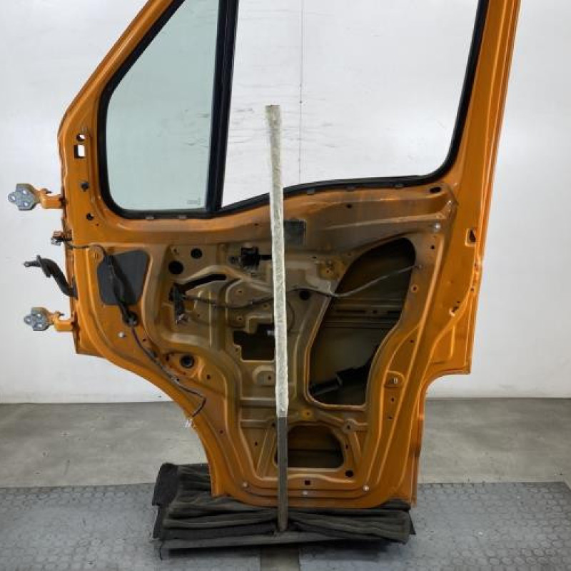 Porte avant droit RENAULT MASTER 2 Photo n°7