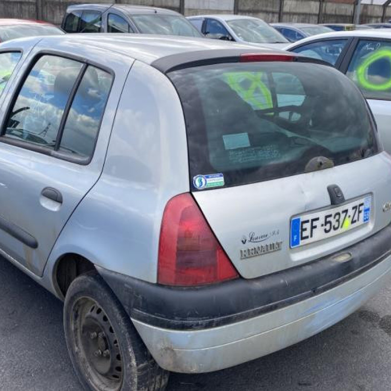 Feu arriere principal droit (feux) RENAULT CLIO 2 Photo n°7