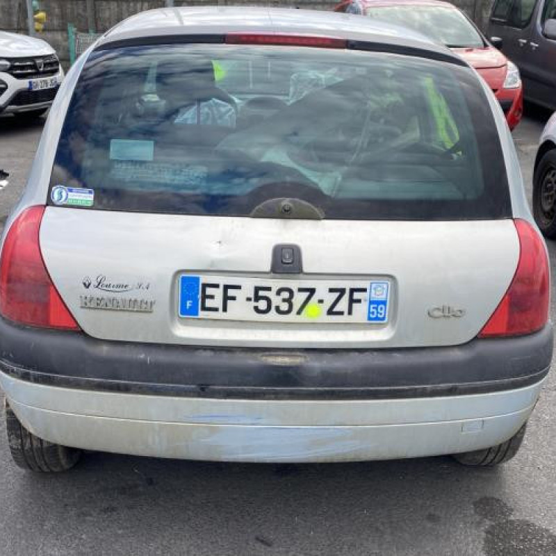 Feu arriere principal droit (feux) RENAULT CLIO 2 Photo n°8