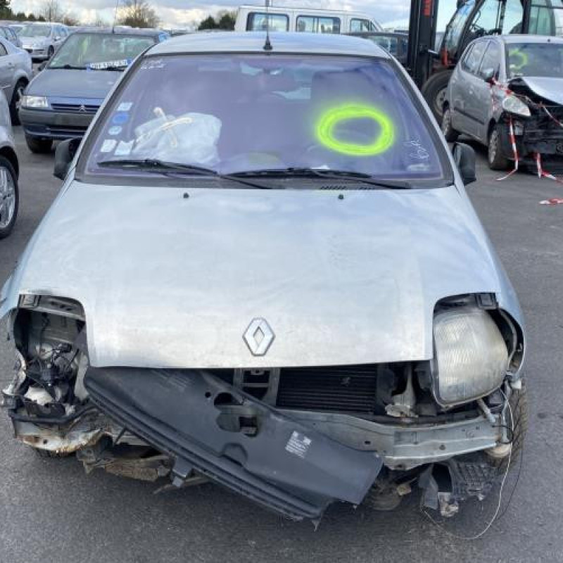 Feu arriere principal droit (feux) RENAULT CLIO 2 Photo n°11