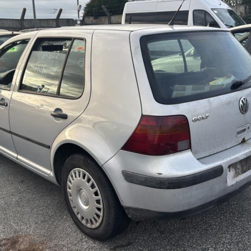 Ceinture avant gauche VOLKSWAGEN GOLF 4 Photo n°4