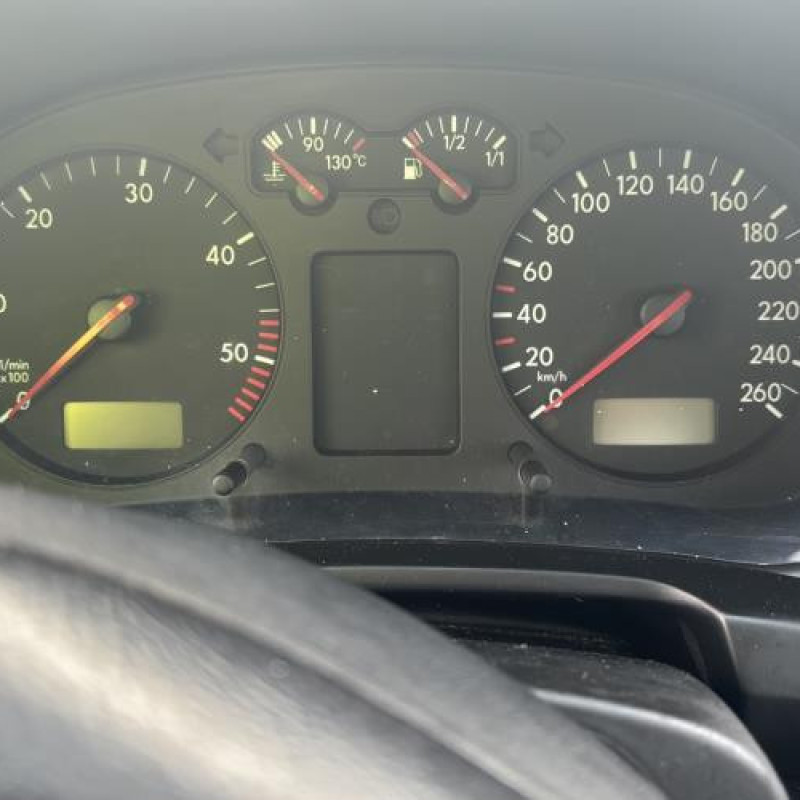 Ceinture avant gauche VOLKSWAGEN GOLF 4 Photo n°18