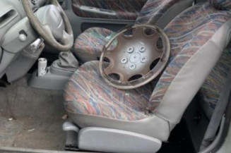 Poignee porte avant gauche RENAULT TWINGO 1