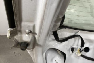 Malle/Hayon arriere RENAULT MEGANE 3